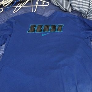Men's Nike tee shirt