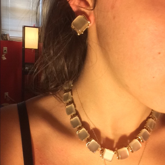 SEAGLASS matching earings - Picture 2 of 3