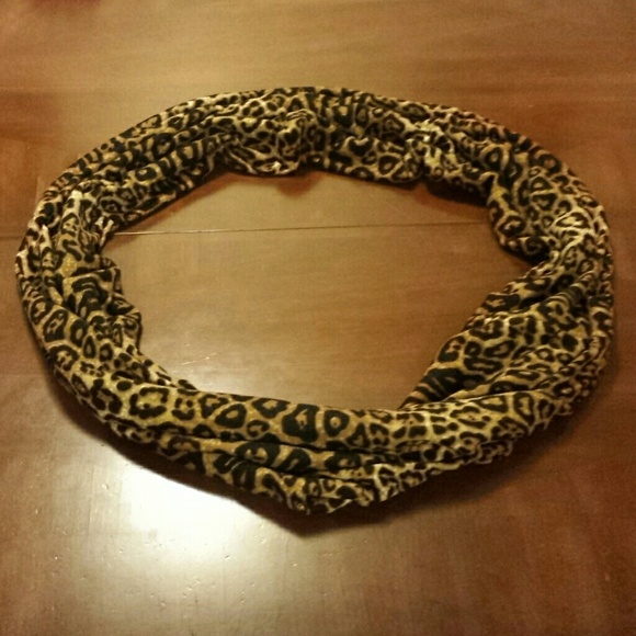 Infinity Scarf - Picture 2 of 2