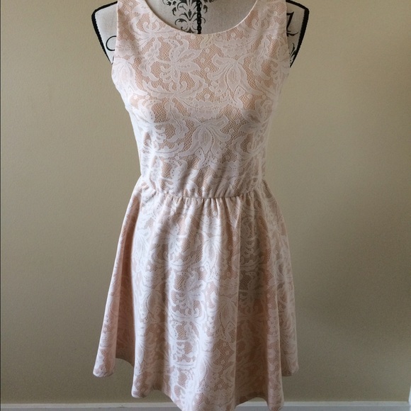 🎉Blush Lace Dress