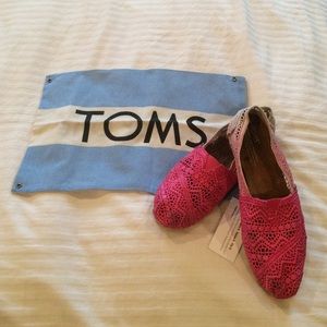 Pink Dip Dyed Crochet Lace Toms