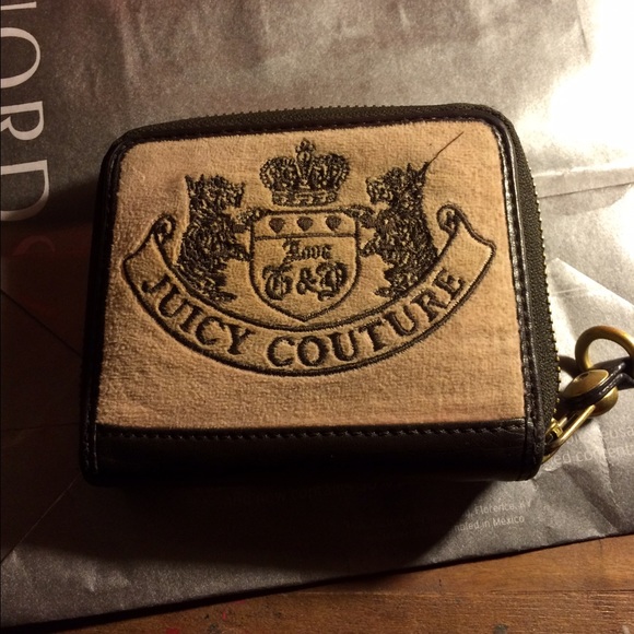 Juicy Couture - Picture 2 of 2