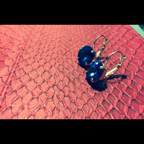 Blue Sapphire Swarovski Crystal Earrings - Picture 2 of 2