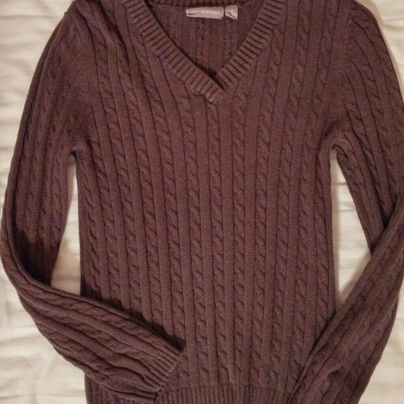 Long sleeve sweater/shirt
