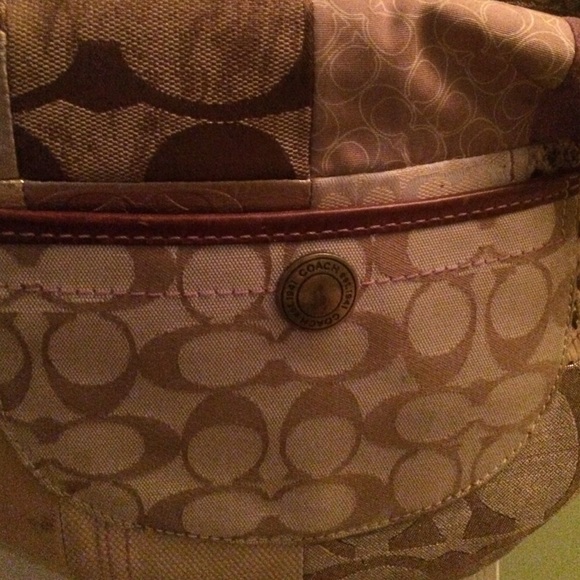 Purse - Picture 2 of 4