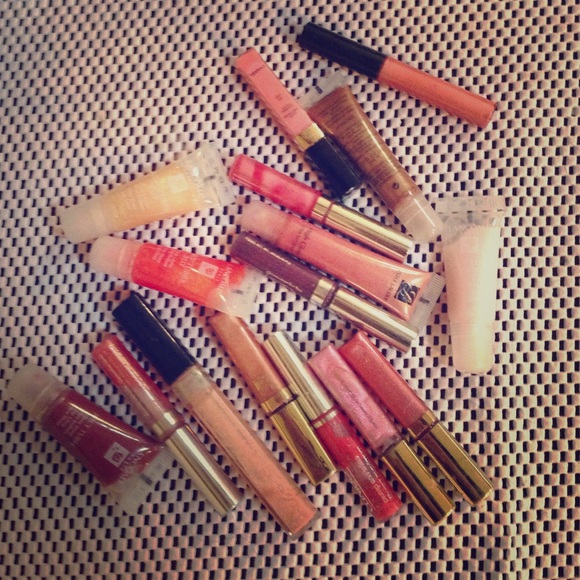 Clinique Estée Lauder Lancôme Chanel lip glosses