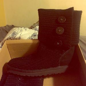 Cardy Uggs Black Classic size 8
