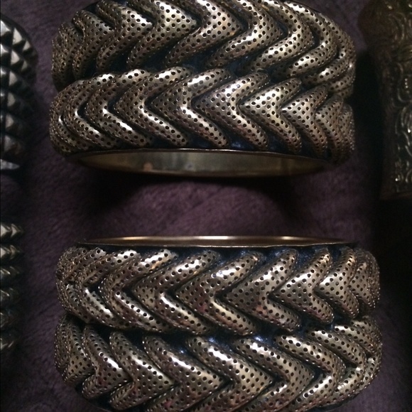 - Statement Bangles - Picture 3 of 4