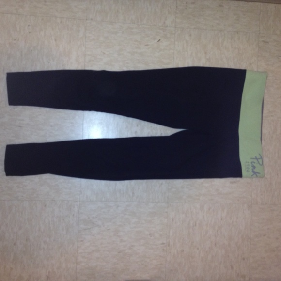 VS pink leggings