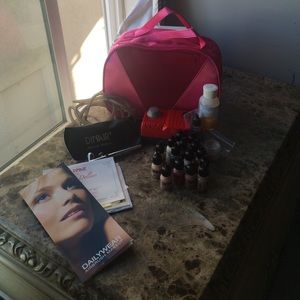 Dinair Airbrush Makeup