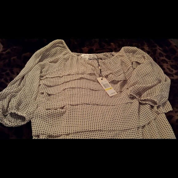 Studio M Ivory and Black Shirt....New w/tags - Picture 1 of 3