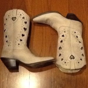 Cream heart shape cut out boots