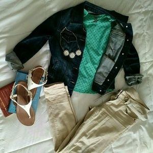 ***sold*** Teal polka dot blouse