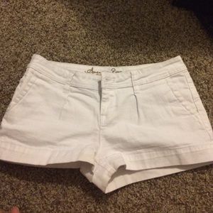white American rag size 5 American rag shorts