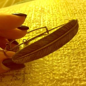 Quill feather Alex and Ani