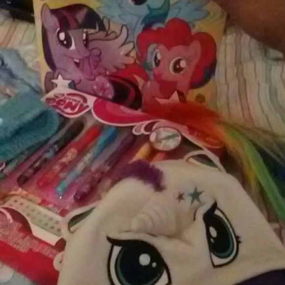 Sold - Picture 2 of 4