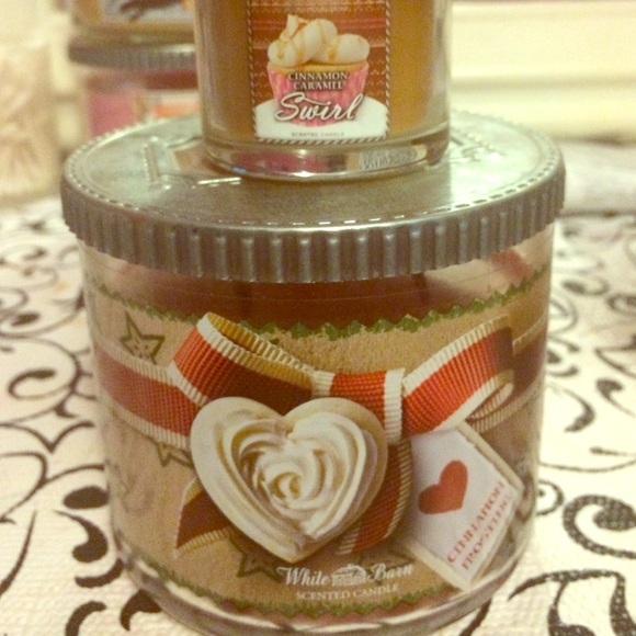 Bath and body works candles!!