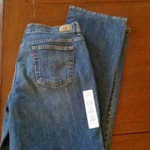 Levi's Relaxed Boot Cut 550 Jeans