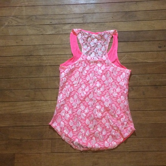 Lace Back Tank Top - Picture 3 of 4