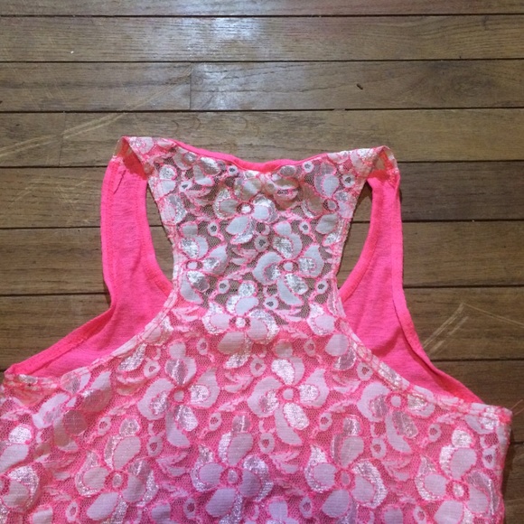 Lace Back Tank Top - Picture 4 of 4