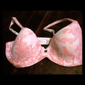 Victoria's Secret bra