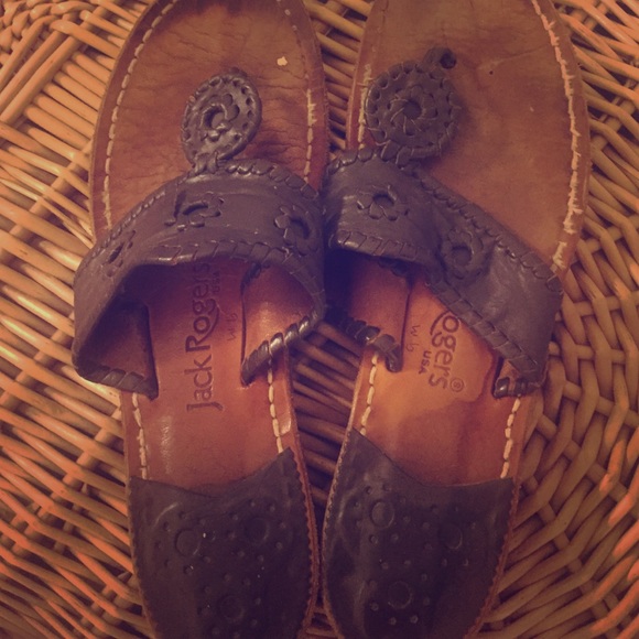 Size 9 Brown Jack Rogers