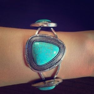 Turquoise bracelet