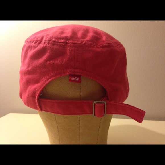 Pink puma hat - Picture 3 of 4