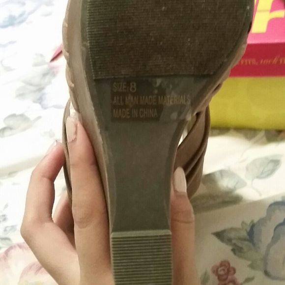 Wedges - Picture 3 of 4
