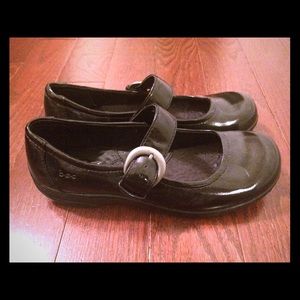 💟 Sold! 💟 Born Black Patent Leather Mary Janes