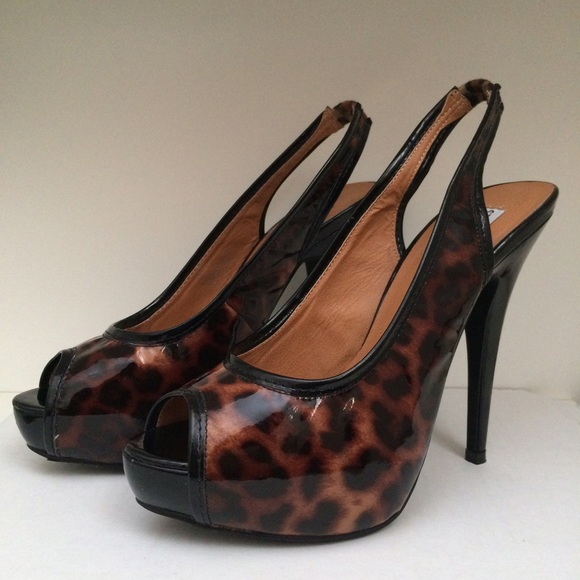 EUC Steve Madden Leopard Print Darin Pump Size 7