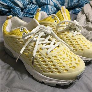 Gravity defy sneakers