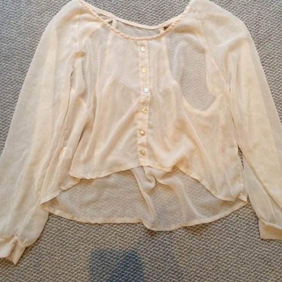 ❌SOLD brandy Melville cream blouse.