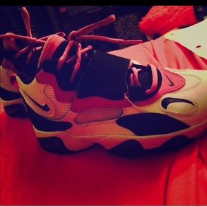 Nike Speed Turfs