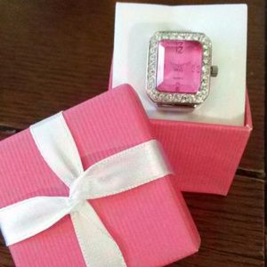 Stylish Analog Finger Watch