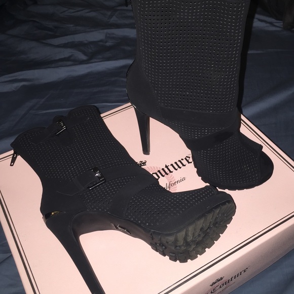 ⛔️SOLD!!!⛔️ Juicy Couture Peep Toe Booties