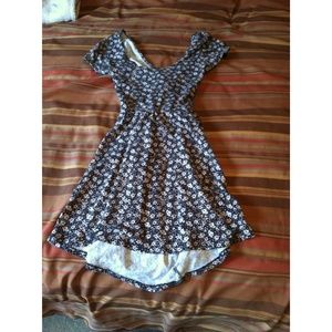 Cross-back brandy melville styled floral dress