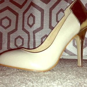Neutral/ Gold High Heels