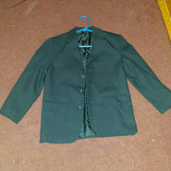 Black sports jacket w/ shoulder pads