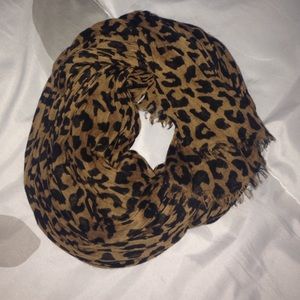 Leopard Tan and Black Scarf