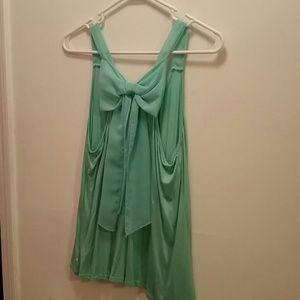 NWOT Bow tank top
