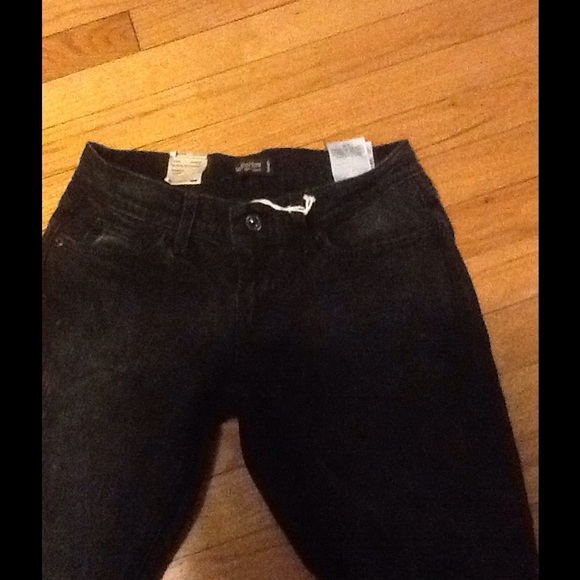 Levi's 524 jegging too super low skinny jeans