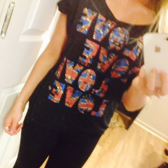 Shirt - Picture 2 of 2