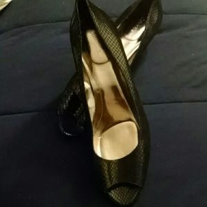 Black open toe wedges