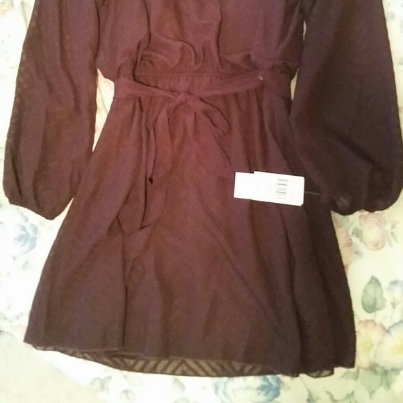 Dress - Picture 2 of 4