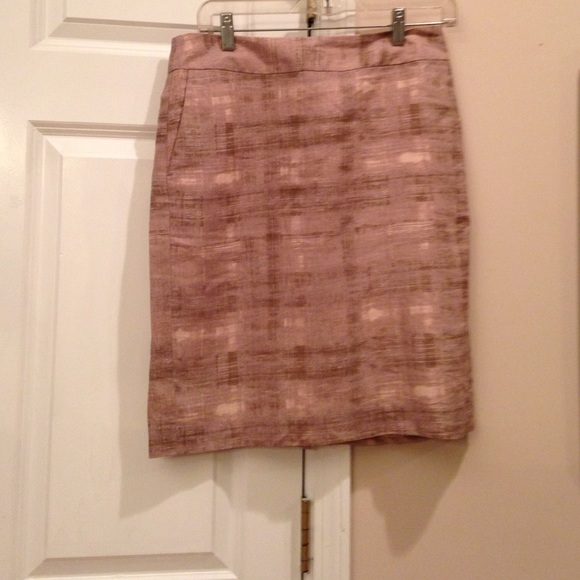Ann Taylor Loft linen soft n trendy skirt!