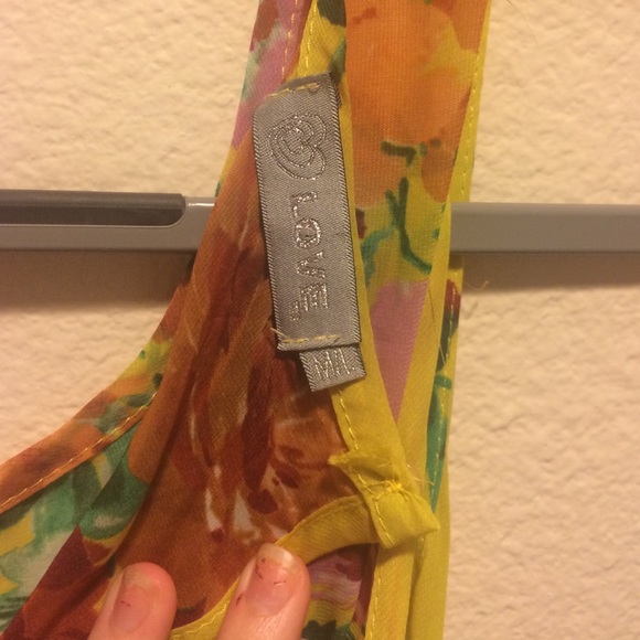 LF Sheer yellow and flowered dress - Picture 2 of 4