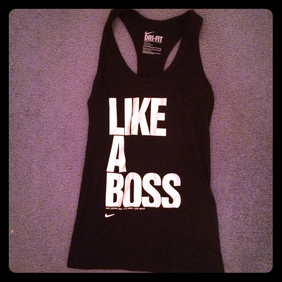 Nike "Like a boss" tank top 💪💃