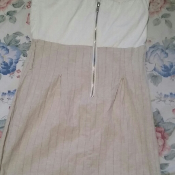 Dress - Picture 2 of 4