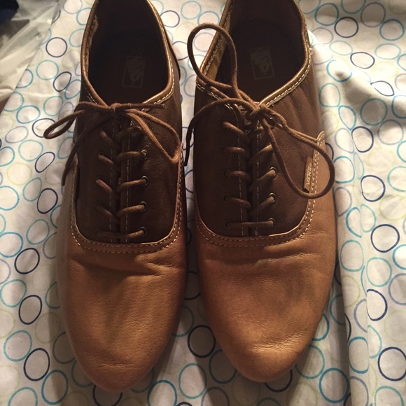 Vans Saddle Oxfords